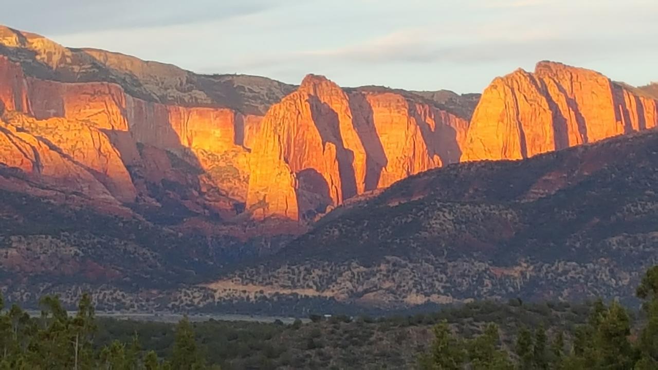 Harmony Belle At Kolob Canyon Bed & Breakfast New Harmony Luaran gambar